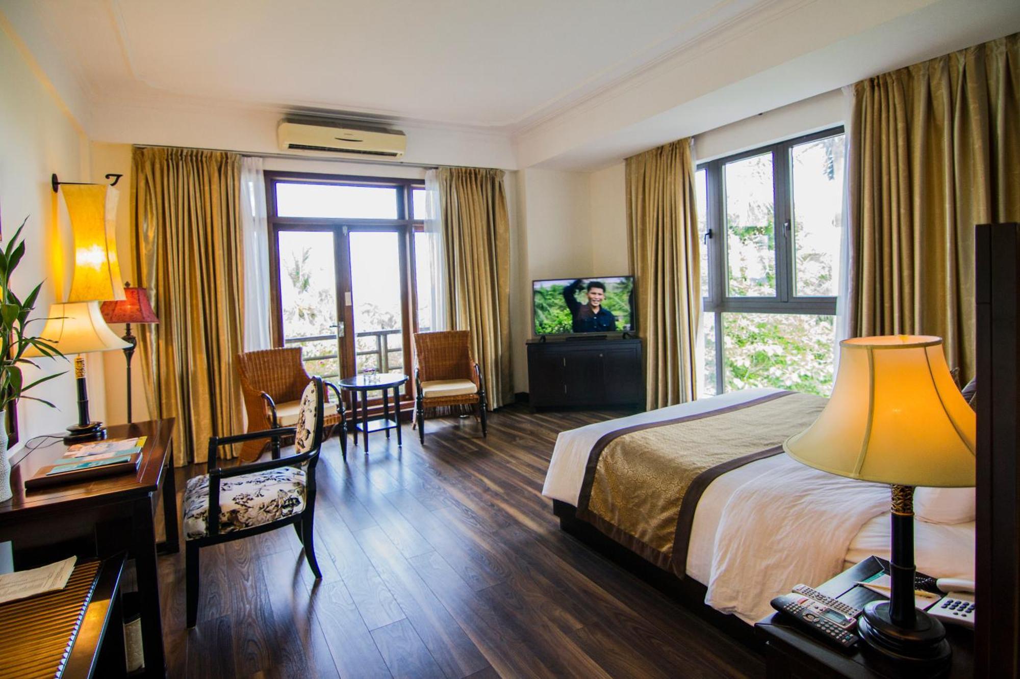 דונג הוי Sun Spa Resort & Villa מראה חיצוני תמונה