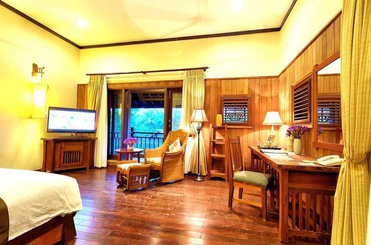 דונג הוי Sun Spa Resort & Villa מראה חיצוני תמונה